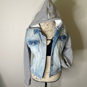 WallFlower Authentic Denim Women's Jacket long sleeve sweater and Hood